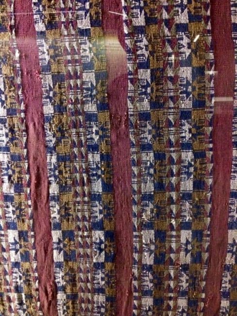 Tissus-broderie-tissage-musée textile-Pérou-Lima