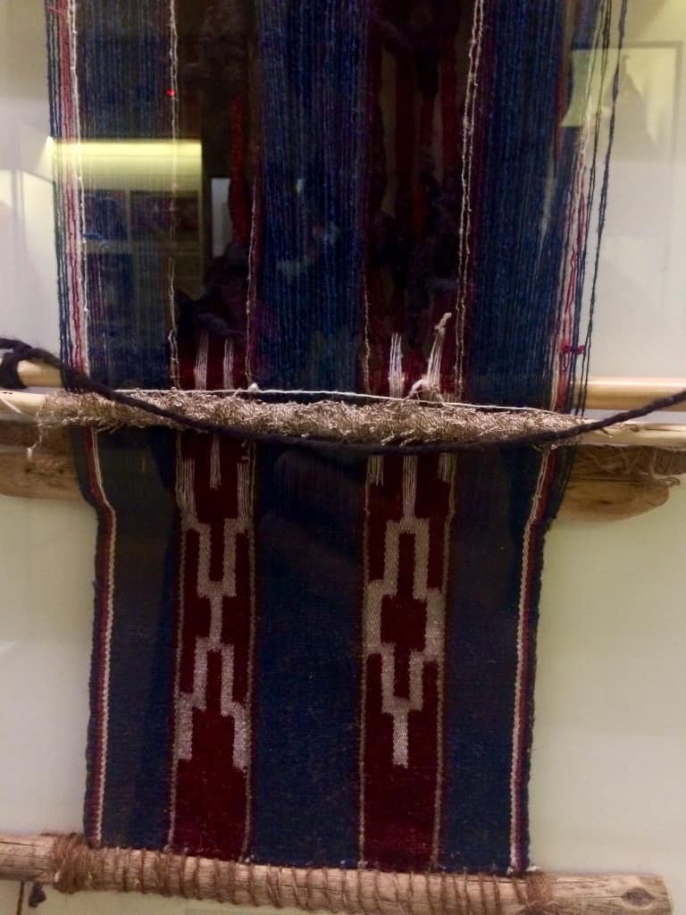 Musée textile-Cusco-cours de tissage-cours de couture-tissage-peru-couleur naturelle-
