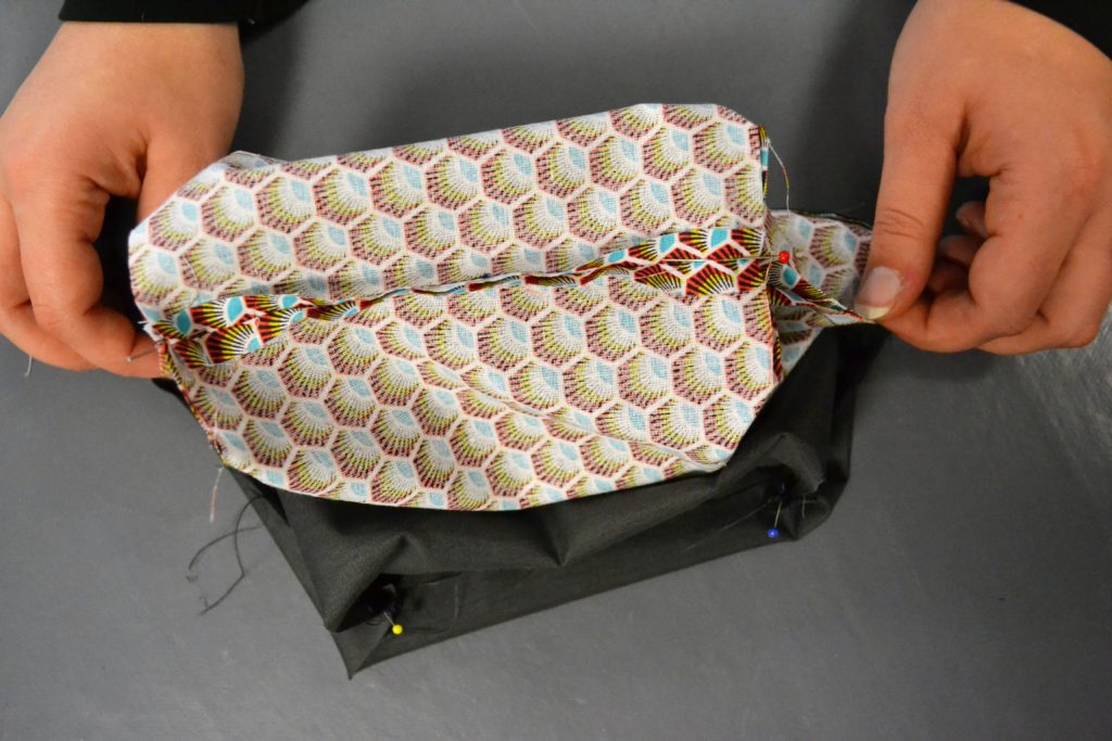 tuto-couture-pochette-volume-indispensable-patron-gratuit